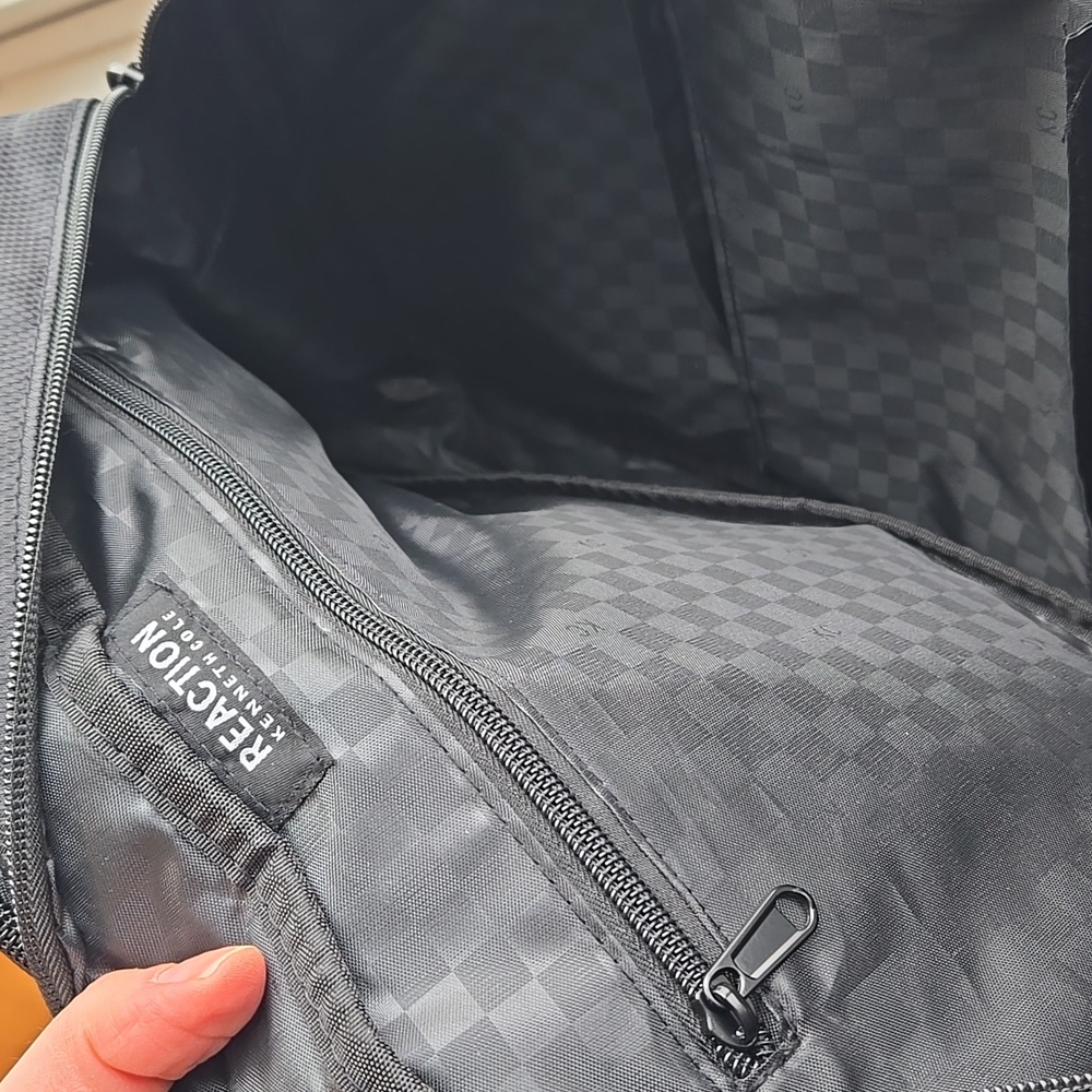 Kenneth Cole Reaction Black Weekender Travel Tote Bag Carry-On - Picture 5 of 16
